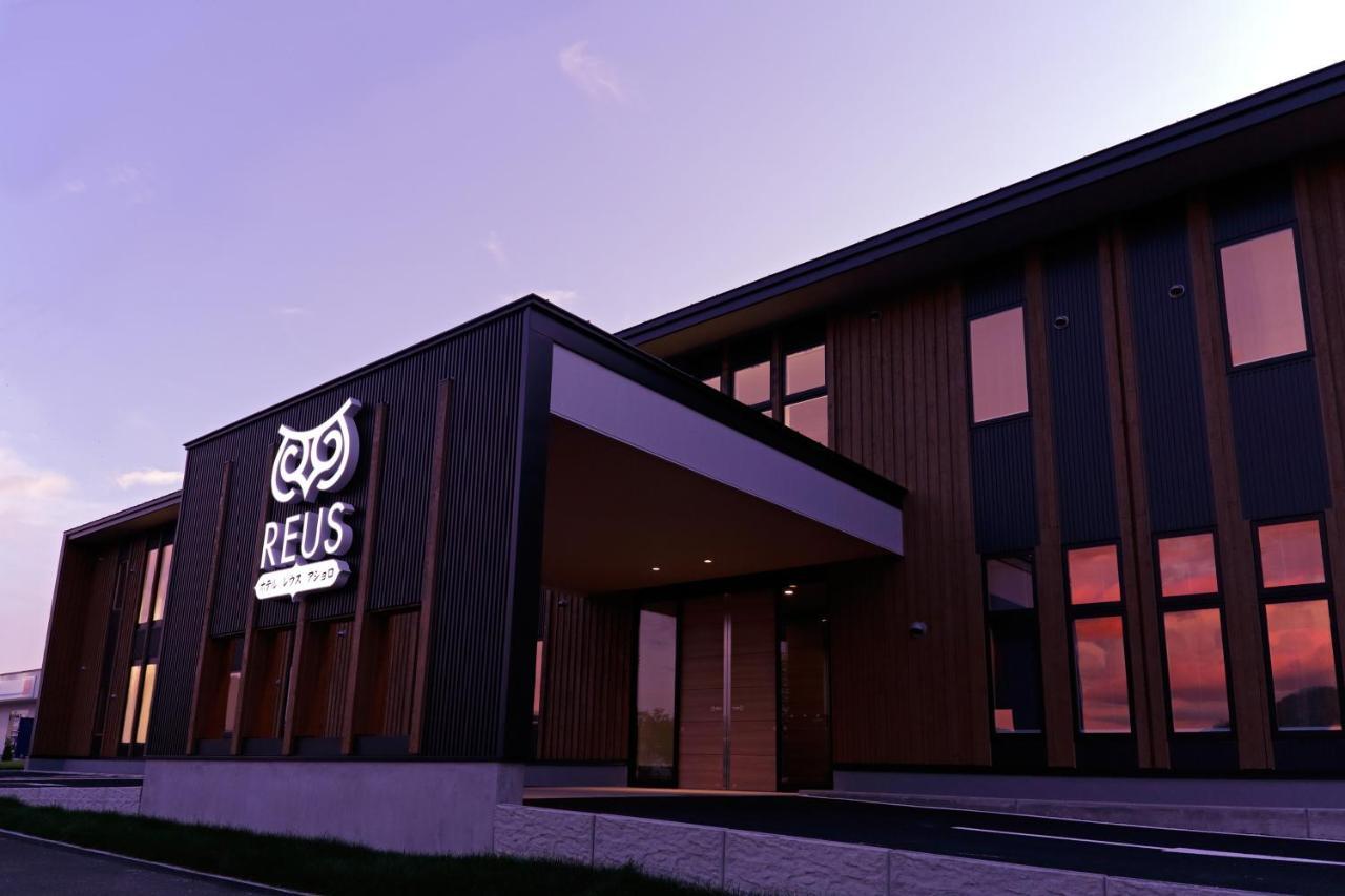 Hotel Reus Асёро Экстерьер фото